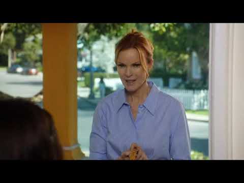 DH 8 9 Bree is alienated by the rest of the housewives