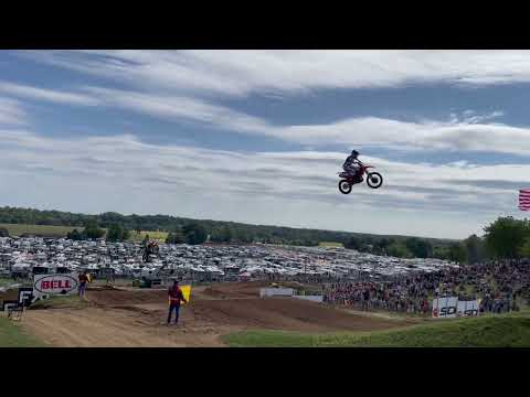 Jett Lawrence gets towed in to Larocco's leap by Chase Sexton for his first time!