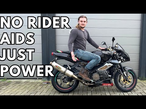 The Most Brutal Super Naked Bike EVER / Aprilia Tuono gen 1 Review