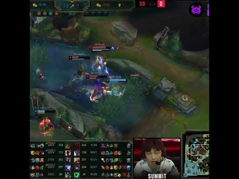 Ruler's Insane Kiting on Ashe (2020) | League of Legends Esports Moments #Shorts