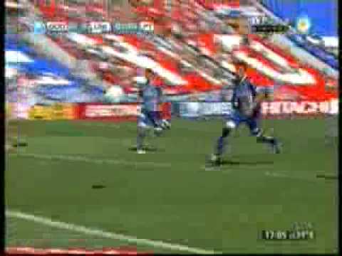 Gol de Franzoia frente al Tomba