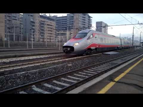 E656 435, E464 191+6 2 piani, ETR610 003 - Milano Greco 23/12/2016