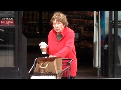 Film Icon Shirley MacLaine Makes A Malibu Grocery Run