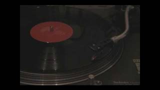 Dayeene Ft Papa Dee - Big Bad World (Mopz Boogie mix)