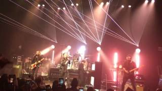 One republic - Love Runs Out live at The Vic Theatre, Chicago 2016