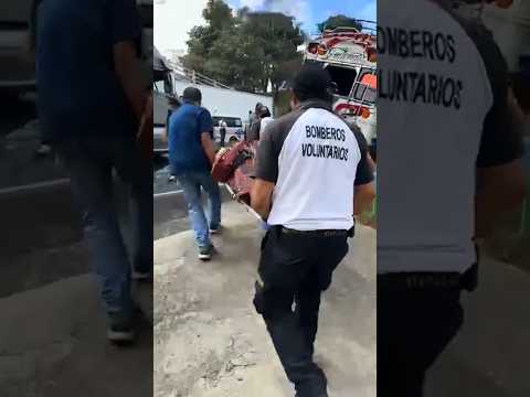 Accidente Km.34 Ruta Interamericana, colisionaron bus de ruta de Patzún Chimaltenango y tráiler 2026