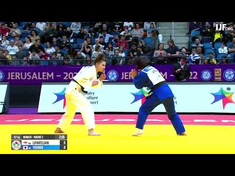 Masters 2022. 57 kg. R1. LIPARTELIANI Eteri (GEO) - YOSHIDA Tsukasa (JPN)