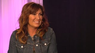 Jo Dee Messina on her mom, new music
