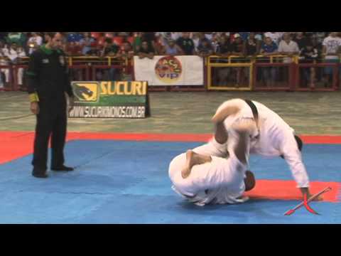 COPA LEÃO DOURADO 2015 - Vinícius Franklin x Leandro Beinroth by X-COMBAT