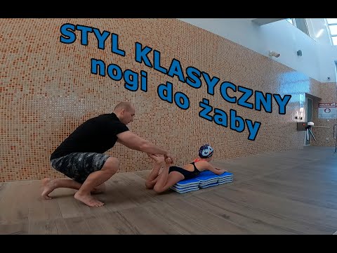 Nauka pływania | Styl klasyczny | Ćwiczenia nóg do żabki.