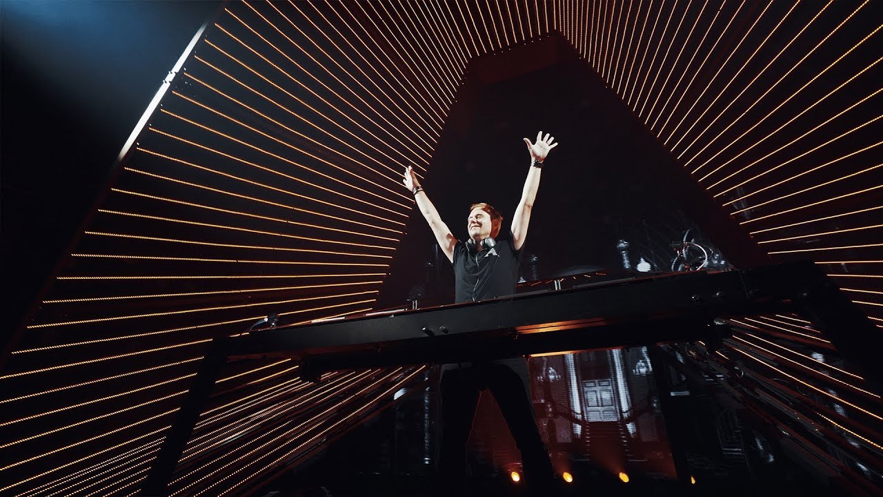 Armin van Buuren & Avian Grays ft. Jordan Shaw — Something Real