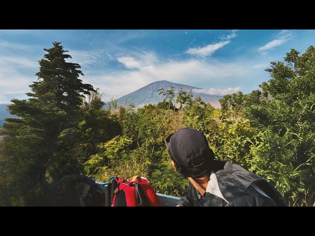 this is Mount Rinjani