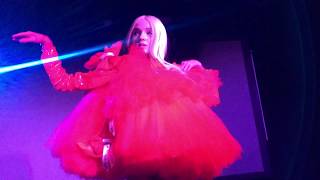 Poppy - Fashion after all - Live, Manchester