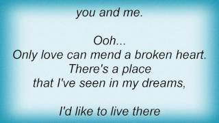 Saint Etienne - Paper Lyrics