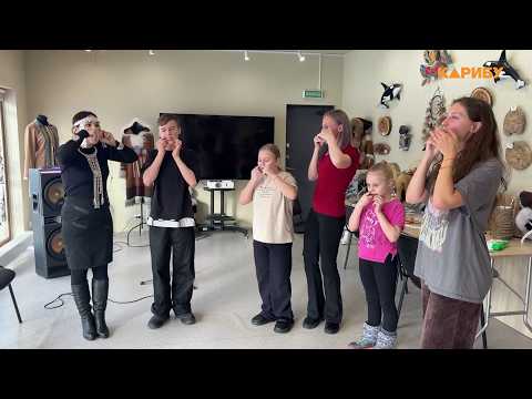 Мастер-класс по игре на варгане прошёл в этнопарке «Дюкча»