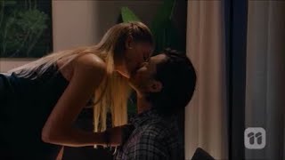 Leo and Chloe first kiss and sleep together scene 