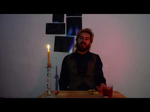 #1 "Пожалуйста, убери свою руку" (Please take your hand away)