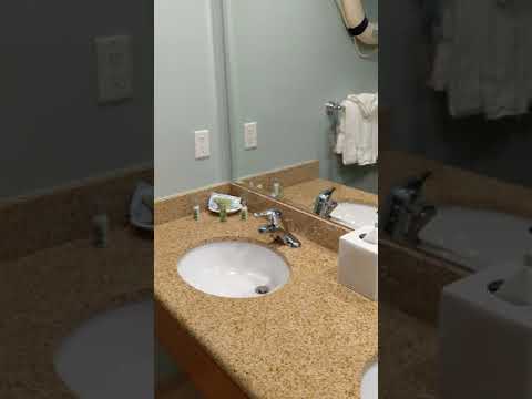 Avila Beach Lighthouse suites. King suite pool view