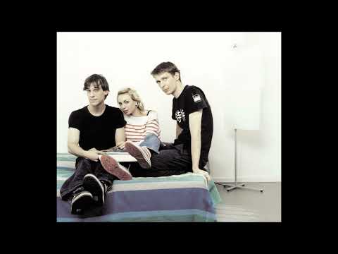 ToK ToK vs  Soffy O Live @ Mayday 30 04 2003