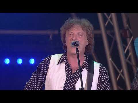 STA SE TO CUJE - TONCI & MADRE BADESSA FT. HULJIGANI (CMC FESTIVAL '18)