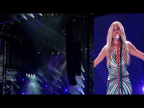 Noah Kahan and Kelsea Ballerini " Cowboys cry too",,,,6/6/25...Cmafest.