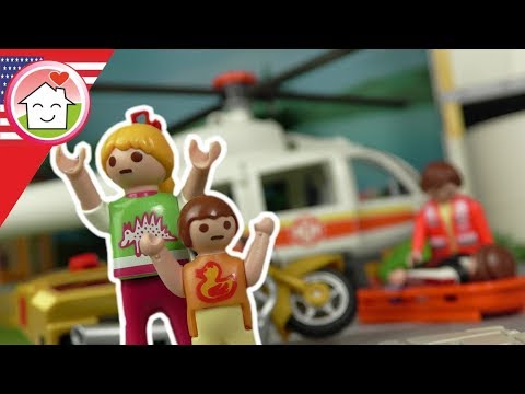 Playmobil english - The Rear-End Collision - The Hauser Family - Chief Overbeck