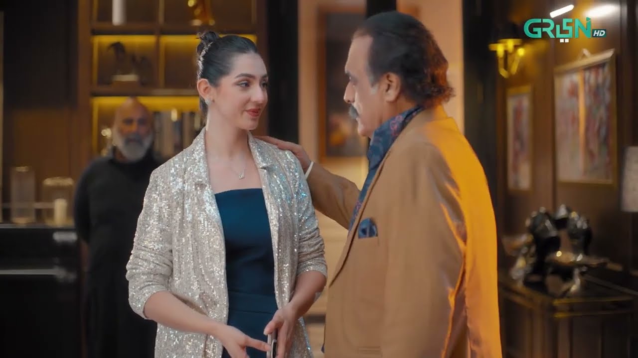 Yeh Meri Ankhon Ka Noor Aur Dil Ka Qarar Hai - Hiba Bukhari | Main Zameen Tu Aasmaan | Green TV