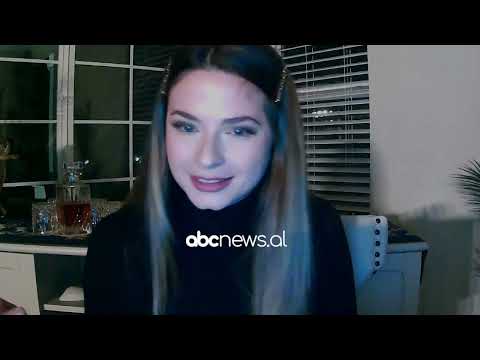 Prej vitesh larg ekranit, Ester Hoxha në një rrëfim për muzikën dhe jetën në Amerikë | ABC News