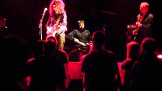 03. Plea - Shannon Wright - Centre Culturel Paul Bailliart Massy