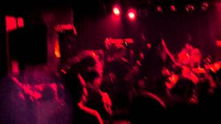 AMBER VIAL live at HUCK FINN 03/11/2013（part 1)