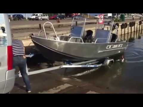 McSea 750LJ Traileri ja MsSea 550 veneen nosto,markkinoiden helppokäyttöisin !