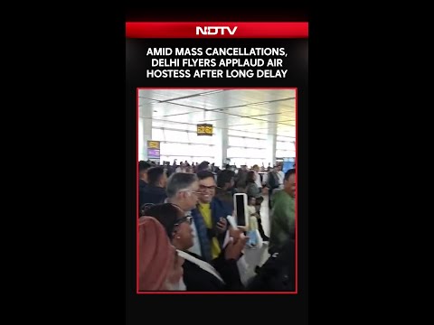 Amid Mass Cancellations, Delhi Passengers Applaud IndiGo Air Hostess After Hours-Long Delay