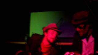 100 Monkeys-Wings on Fire