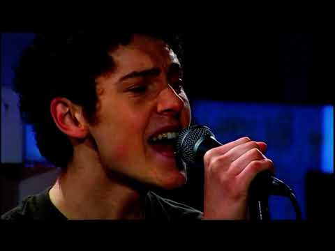 Jen Jeniro - Rheolaeth Anghysbell