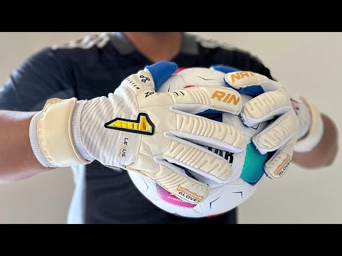 Rinat LEXUS PRO Goalkeeper Gloves