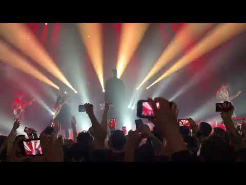 Thumbnail for Silverstein - One Step Closer (Linkin Park Cover) LIVE | Riverside Municipal Auditorium 4/21/2023 by Linkin Park