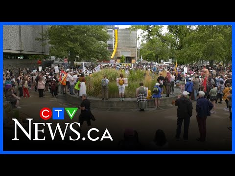 Dalhousie union agrees to meet university on Monday