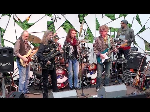 Peter Bursch's Bröselmaschine - Bei uns Zuhaus'