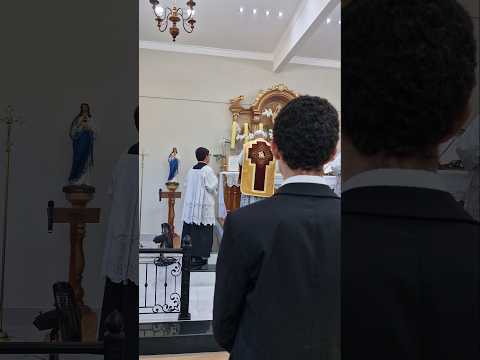 Kyrie Eleison canto gregoriano lindo - Missa Tridentina São José do Rio Preto SP