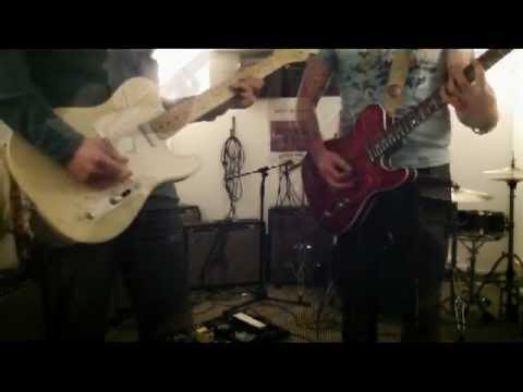 fenderguru.com - Princeton Reverb, Baja Tele and ES335