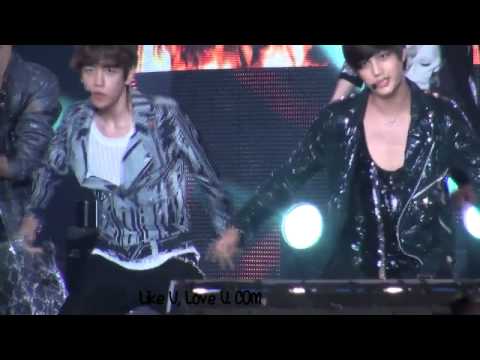 120825 EXO-K 백현 BAEKHYUN MAMA IN YEOSU