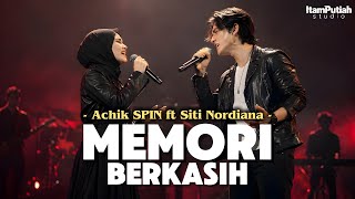 Download lagu MEMORI BERKASIH - Achik Spin ft Siti Nordiana | Cover Rock Terbaru Lagu Nostalgia Legend Malaysia mp3
