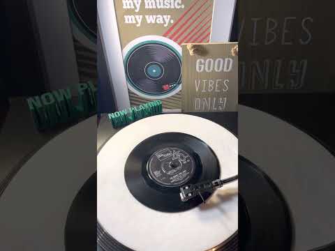 Martha Reeves And The Vandellas- I’m Ready For Love ( Vinyl 45 ) From 1966 .