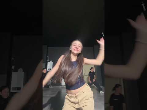 Ati ve Atiye’nin şarkısına bayııldıım😍🫶🏻 #ayza #dance