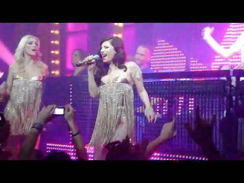 Maya Simantov, Meital De Razon & Maya Buskila With Offer Nissim - Love Child (Live)