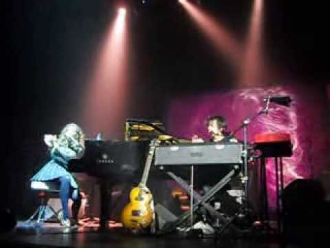 Jamie Cullum & Sophie Maurin - Far Away live at Olympia, Paris 13.02.14