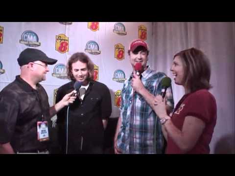 94.7 WQDR At CMA Fest 2011: Brother Trouble