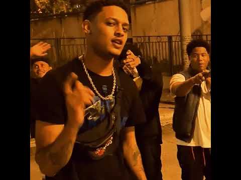 Biwan La Pauta - La Calle Esta Calentona