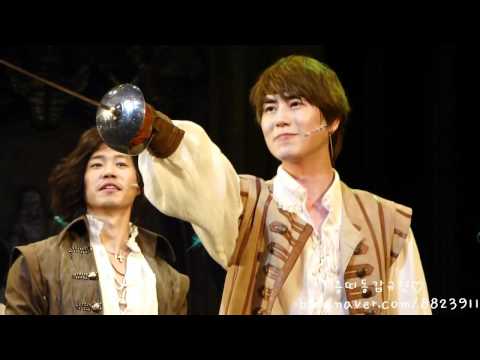[HD fancam] 110728 The Three Musketeers Curtain Call - Kyuhyun