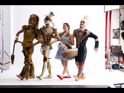 Behind-the-Scenes at The Wizard of Oz Photo Shoot